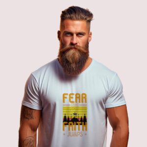 Camiseta Fear Looks Faith Jumps - hover